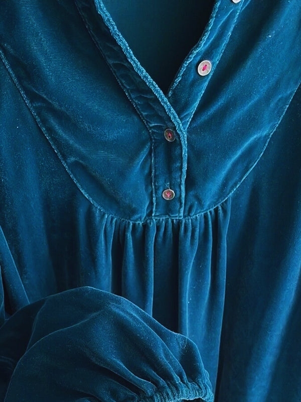 Vintage Velvet Top In Blue